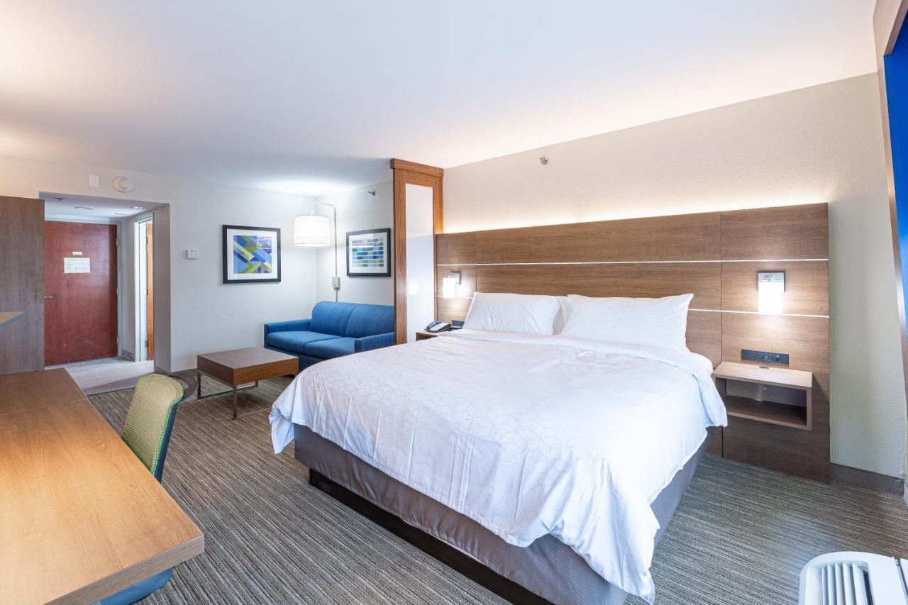 Holiday Inn Express & Suites Arlington North - Stadium Area By Ihg Exterior photo